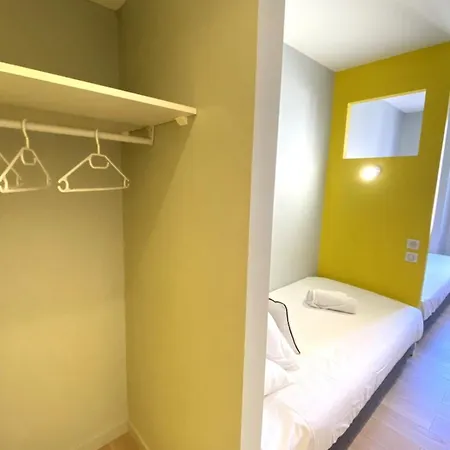 Stylish 2 Bed 1 Min To Palais & *