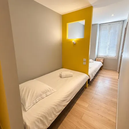 Stylish 2 Bed 1 Min To Palais & * Cannes