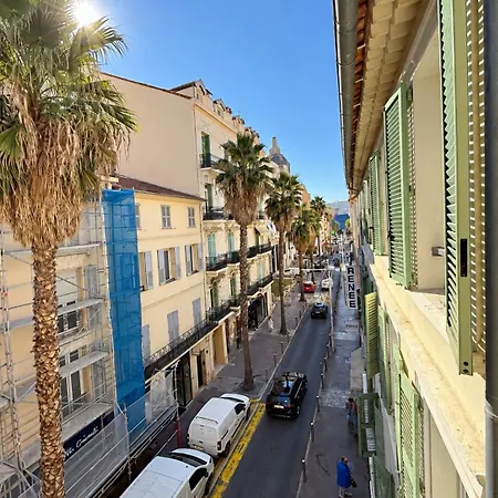 Stylish 2 Bed 1 Min To Palais & *